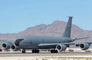 KC-135 (1)
