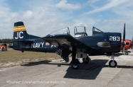 2016-03-11 N828JC North American T28 Trojan
