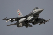 43_F-16C50_94-0082_151Filo_01