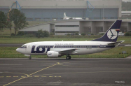 EHAM-B735-LOT