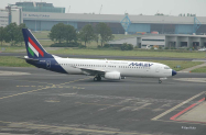 B737-8Q8