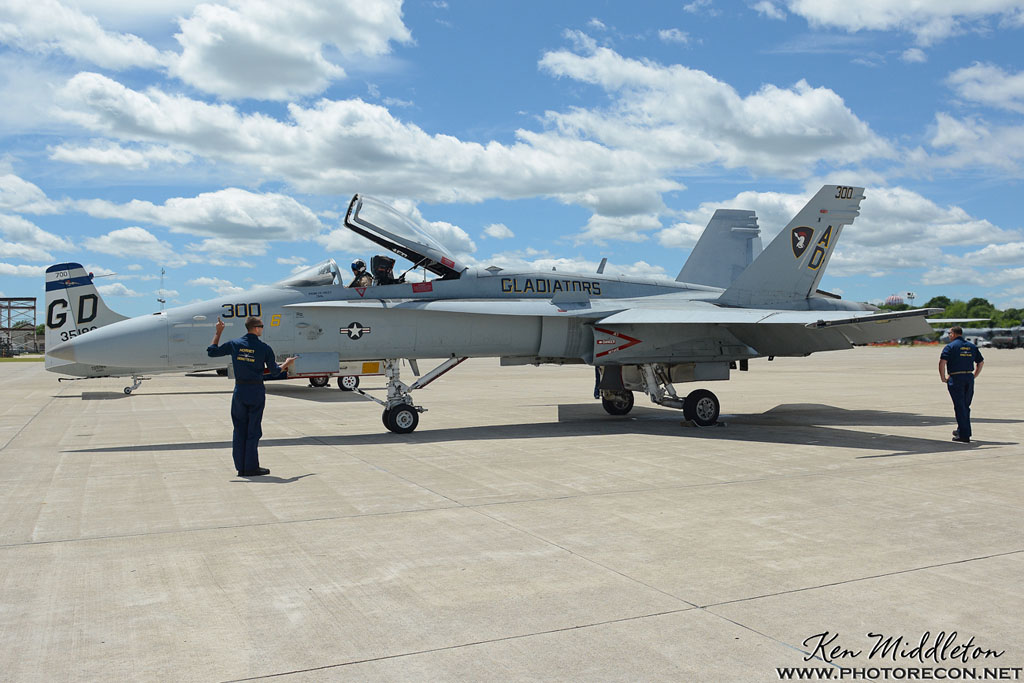 F-18C_163506_KOQU_20160610_KenMiddleton_4x6_web_DSC_3748_PR