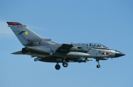 31 Tornado GR.4_617 Sq_AJ-O_ZA597_4-2001
