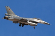 4 Lockheed Martin F-16AM_10 W_FA123_3-2014
