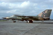 19-F-111C_A8-127_07-1993_RAAF_RAF-Fairford