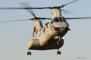 HMM-365_CH-46_1737