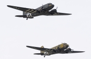 Enhc-2-C-47-Skytrain-Placid-Lassie-lrg-6605