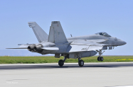 FA-18E_165874_3