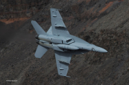 FA-18E_169122_2