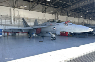 FA-18F_165802_2-cover