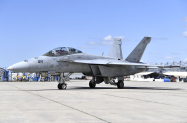 FA-18F_165920_2
