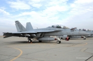 76-FA-18F_168488_VFA-22_NA104
