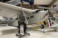 RR5_Trimotor