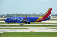 SOUTHWEST-AIRINES-B-737-800