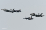 Enhc-Navy-Herit.-2-EA-18G-2-Corsairs-3713