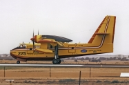 CL-215-