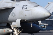 26 FA-18E_166433_VFA-14_NH203_USS Nimitz_CVN-68