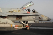 51 FA-18C_164206_NK400_VFA-25_CVN-76