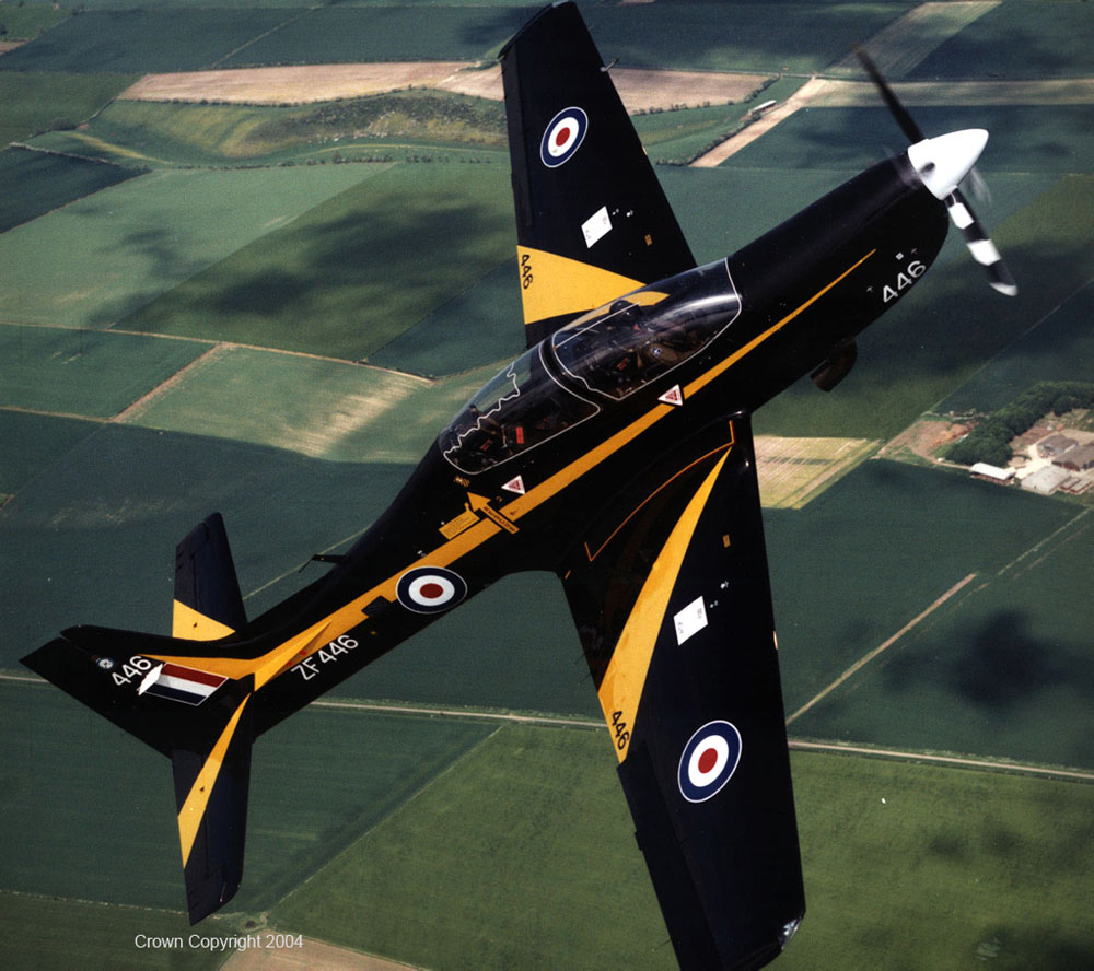 An RAF Tucano of No1 FTS (No1 Flying Training School), based at RAF Linton-on-Ouse, is shown here flying as part of a display routine.