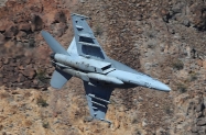 10 FA-18E_166899_NE206_VFA-137_1024
