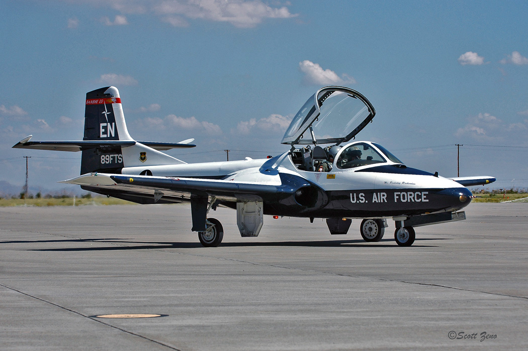 89TH_FTS_T-37_0064