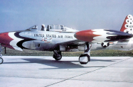 Republic_F-84G-26-RE_Thunderjet_51-16719-USAF-Photo