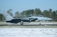 F-14A_158618_NG104_12-2000_Oceana_1024_02_Fi