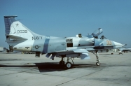 A-4M_160039_NJ633_10-1993_Miramar_1024_+Fi