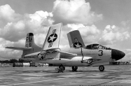 1024px-EF-10B_Skyknight_of_VMCJ-1_at_MCAS_El_Toro_edited-1