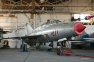 Hangar-Mig-21