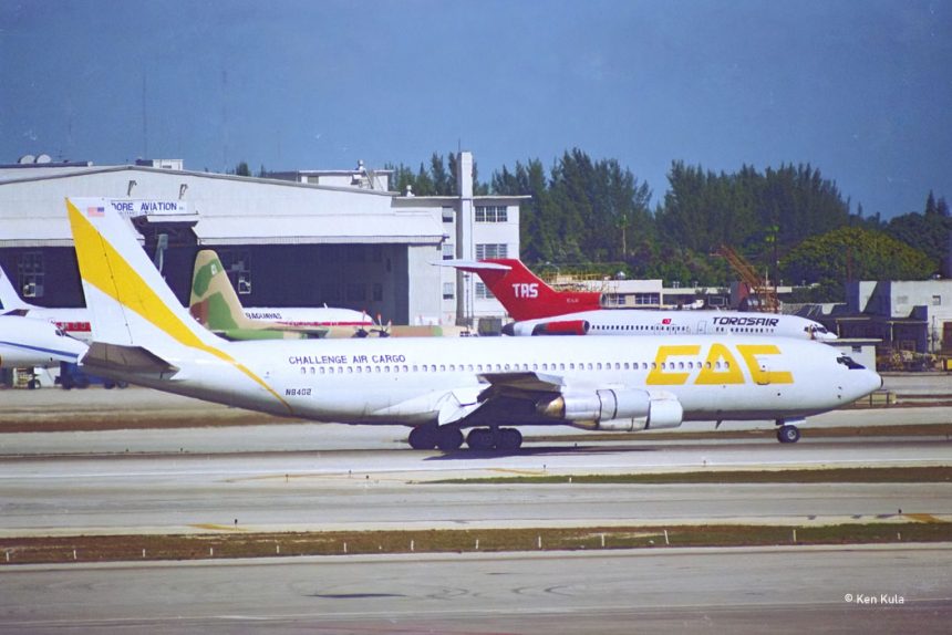 A Scrapbook of Boeing B-707 Photos – Photorecon