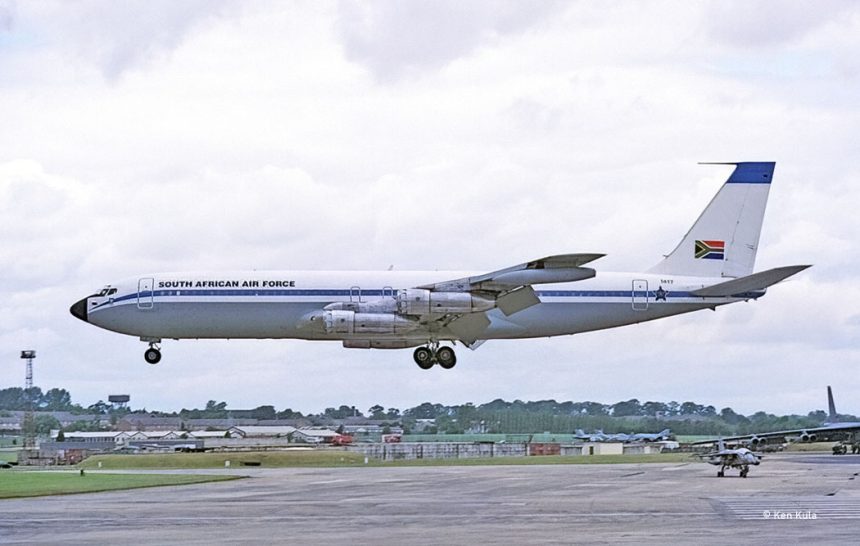 A Scrapbook of Boeing B-707 Photos – Photorecon