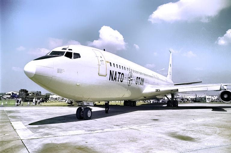 A Scrapbook of Boeing B-707 Photos – Photorecon